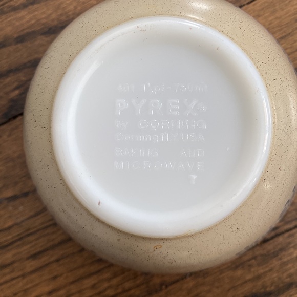 Vintage Pyrex Homestead Brown Mixing Bowl Blue Brown Speckled #401 - Picture 8 of 8